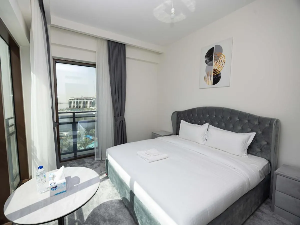 Beachfront Family Entire Unit In Dubai Ras Al-Khor 0*,  איחוד האמירויות הערביות