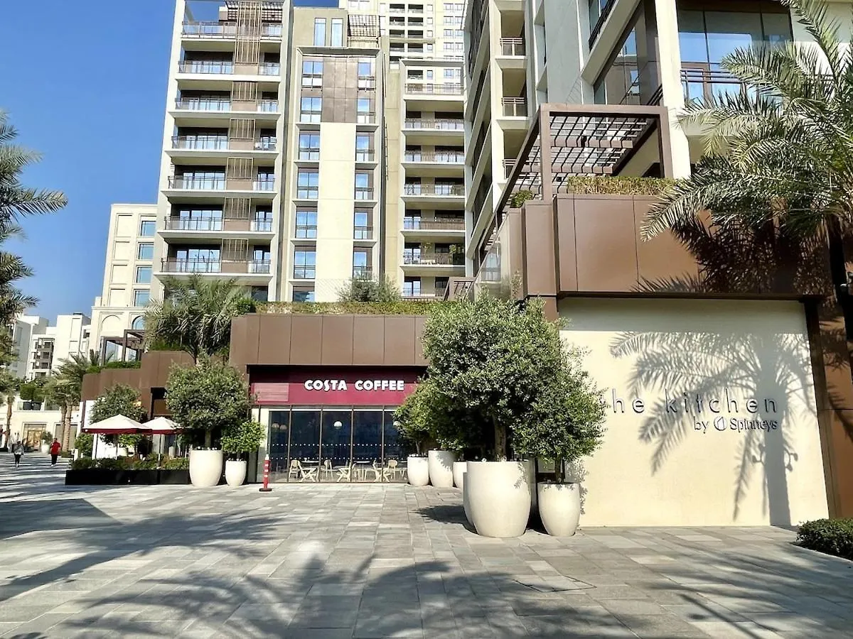 Apartment Beachfront Family Entire Unit In Dubai Ras Al-Khor United Arab Emirates